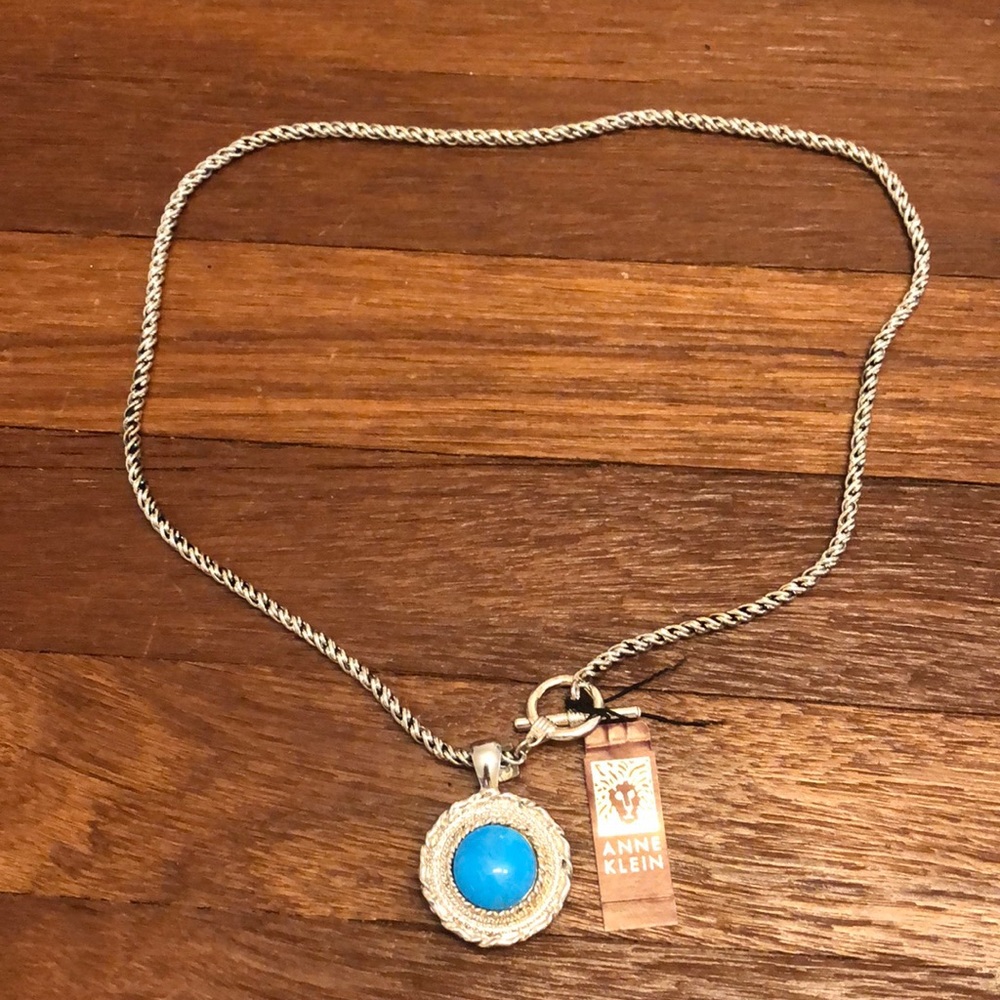 Anne Klein Vintage Blue Stone Pendant Necklace Silver Tone Chain Toggle Clasp
